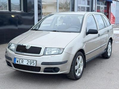 Begagnad Skoda Fabia 75 HK (55 kW) 2004 Brun Kombi