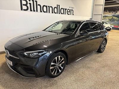 Grå Begagnad 2022 Mercedes C300e AMG Line Premium Plus Kombi | 449 900 kr (Dyr)