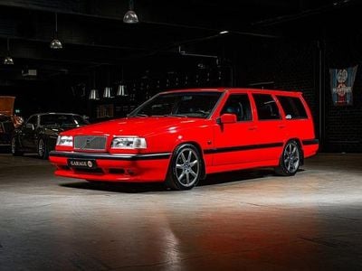 Begagnad Volvo 850 239 HK (175 kW) 1997 Röd Kombi