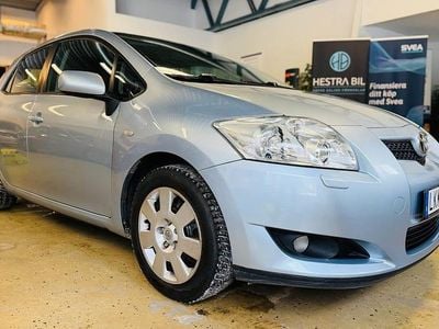 Ljusblå Begagnad 2008 Toyota Auris Halvkombi | 59 900 kr (Marknadspris)