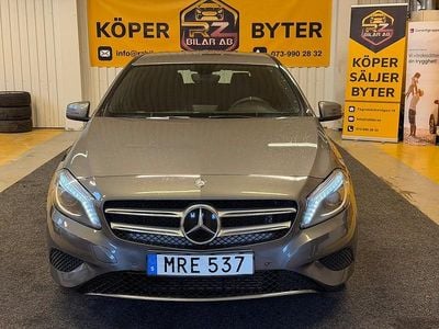 Begagnad Mercedes A180 Urban 109 HK (80 kW) 2014 Grå Halvkombi