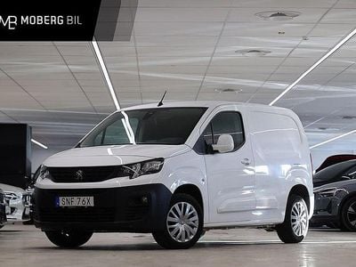 Vit Begagnad 2019 Peugeot Partner Minibuss | 129 900 kr (Bra pris)