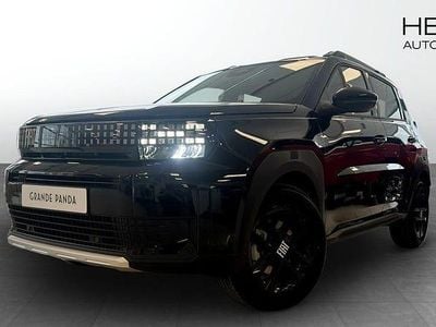 Svart Ny 2025 Fiat Grande Panda Icon Halvkombi | 307 800 kr