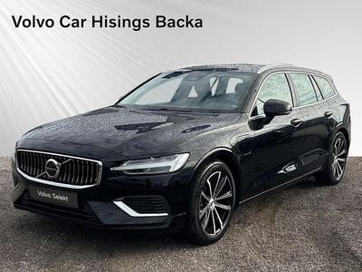 Svart Begagnad 2024 Volvo V60 Kombi | 432 900 kr (Marknadspris)