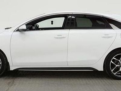 Begagnad Kia ProCeed 140 HK (102 kW) 2019 Vit metallic Kombi