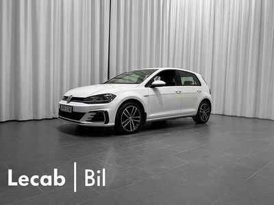 Vit Begagnad 2020 VW Golf VII GTE | 209 500 kr (Marknadspris)