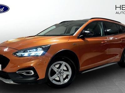 Orange Begagnad 2019 Ford Focus Active Kombi | 154 900 kr (Marknadspris)