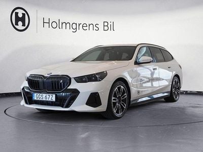 Vit Begagnad 2024 BMW i5 Efficient Dynamics Sedan | 719 800 kr
