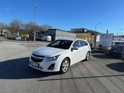 begagnad Chevrolet Cruze Kombi 1.7 TD VCDi Euro 5 NY BESIKTAD