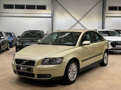 Volvo S40