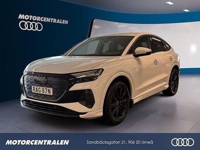 Begagnad Audi Q4 Sportback e-tron Comfort 219 kW (299 HK) 2023 Vit SUV