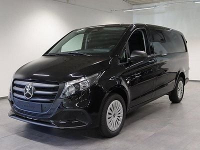 Svart Ny 2025 Mercedes Vito Van | 643 750 kr