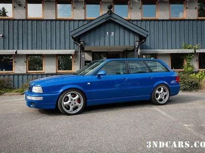 Begagnad Audi RS2 316 HK (232 kW) 1995 Blå Kombi