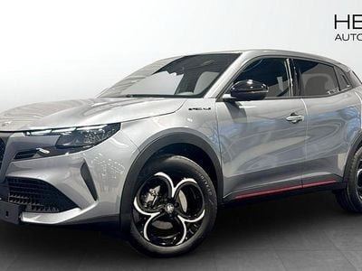 Grå (grey) Begagnad 2024 Alfa Romeo GT Junior Edizione Speciale SUV | 378 800 kr