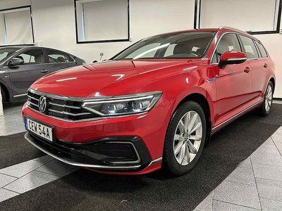 Begagnad VW Passat GTE 218 HK (160 kW) 2020 Röd Kombi