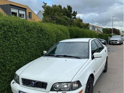 Volvo S40