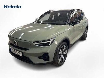 Grön Begagnad 2023 Volvo XC40 Plus SUV | 329 900 kr (Marknadspris)