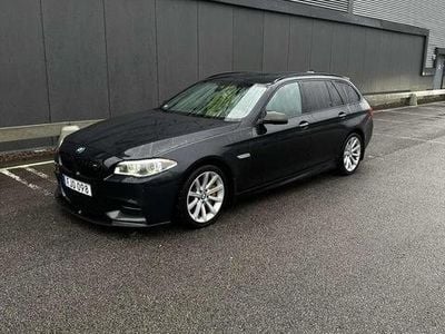 BMW M550