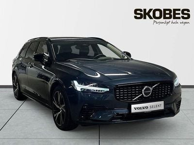 Begagnad Volvo V90 Plus 355 HK (261 kW) 2023 Blå Kombi