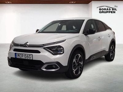 Vit Begagnad 2023 Citroën C4 PureTech Halvkombi | 219 000 kr (Marknadspris)