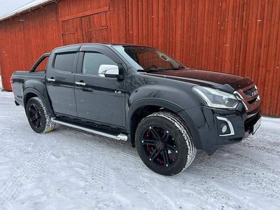 Begagnad Isuzu D-Max 163 HK (119 kW) 2018 Svart Sedan