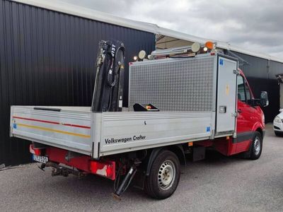 begagnad VW Crafter 2.0 TDI 163hk Flakbil + Kran HIAB013