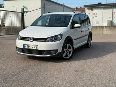 VW Touran Cross