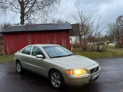 Begagnad 2005 Volvo S60 Sedan | 20 000 kr (Superpris)