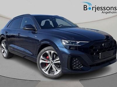 Blå Ny 2025 Audi Q8 S-Line SUV | 939 000 kr (Marknadspris)
