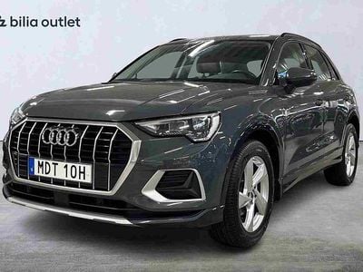 Grå Begagnad 2020 Audi Q3 SUV | 264 900 kr