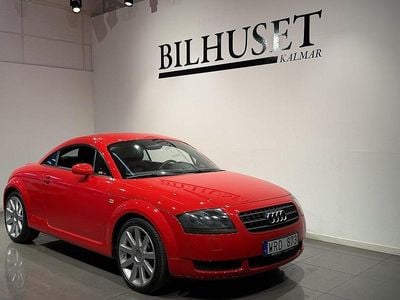 Röd Begagnad 2004 Audi TT Sportkupé | 69 900 kr (Marknadspris)