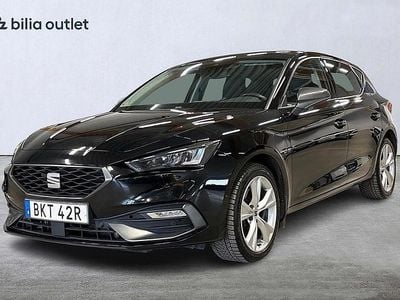 Svart Begagnad 2020 Seat Leon Halvkombi | 219 900 kr (Marknadspris)