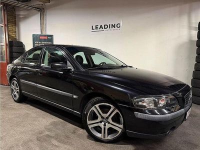 Svart Begagnad 2004 Volvo S60 Business Edition Sedan | 69 900 kr (Dyr)