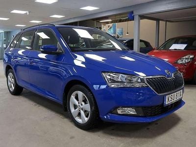 Blå Begagnad 2020 Skoda Fabia Style Kombi | 129 500 kr (Superpris)