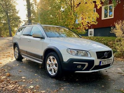 begagnad Volvo XC70 D4 AWD Classic Summum Nyserv B-kam Drag Nya Vdäck