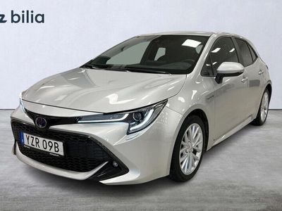 begagnad Toyota Corolla Hybrid 1,8 5D Style / Drag / GPS / V-hjul / M-värm