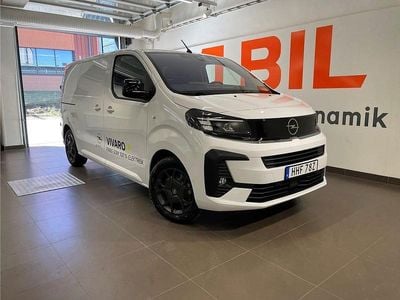 Vit (vit kaolin) Begagnad 2024 Opel Vivaro Elite Minibuss | 424 875 kr