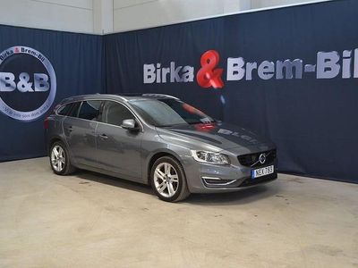 Grå Begagnad 2016 Volvo V60 Summum Kombi | 149 900 kr (Marknadspris)