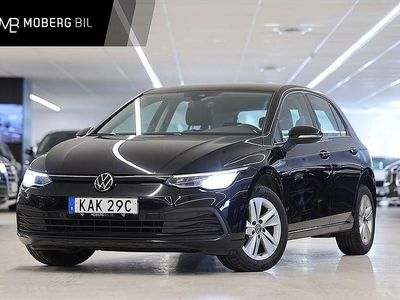 Begagnad VW Golf VIII 116 HK (85 kW) 2021 Svart Halvkombi