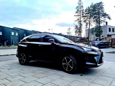 begagnad Lexus NX300h AWD 2.5 AWD E-CVT/Drag/B-Kamera/Nybesiktigad