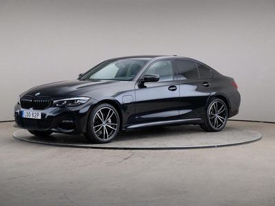 BMW 330e