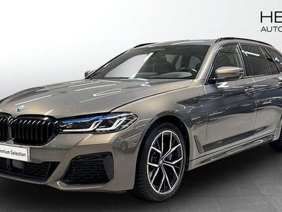 Grå Begagnad 2024 BMW 530 M Sport Kombi | 539 800 kr