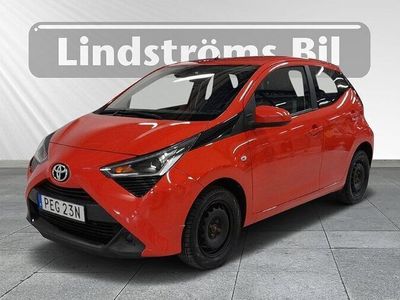 begagnad Toyota Aygo 1,0 5D MAN X-PLAY 2021, Halvkombi