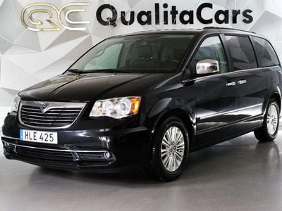 Svart Begagnad 2015 Lancia Voyager Minibuss | 168 900 kr (Lite dyr)