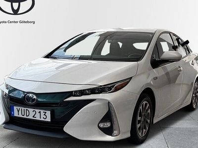 begagnad Toyota Prius Plug-in Hybrid PLUG-IN EXECUTIVE 2018, Halvkombi