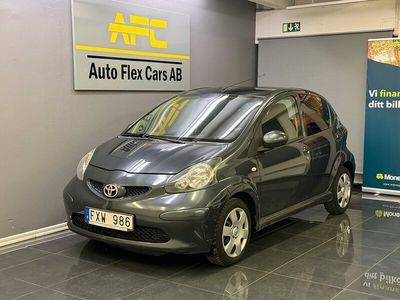 begagnad Toyota Aygo 5-dörrar 1.0 VVT-i Euro 4 NYBESIKTAD NYSERVAD