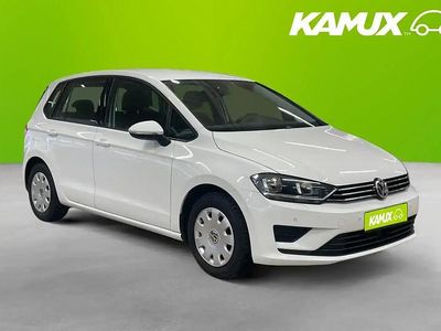 Vit Begagnad 2017 VW Golf VII Halvkombi | 99 800 kr (Marknadspris)