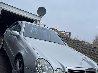 Begagnad Mercedes E200 163 HK (119 kW) 2005