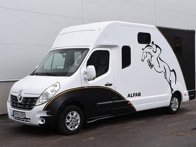 Vit Begagnad 2019 Renault Master Pickup | 749 800 kr