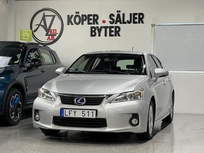Lexus CT200h
